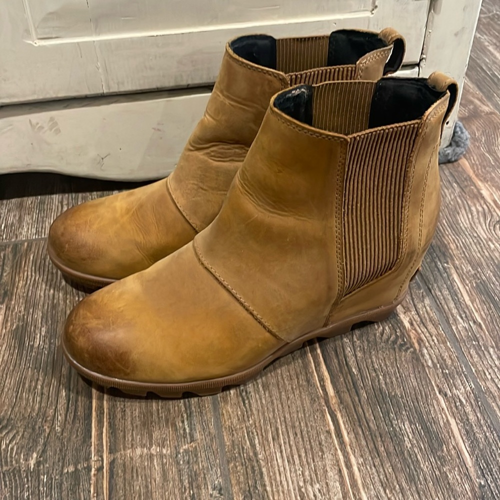 Sorel Wedge Boots
